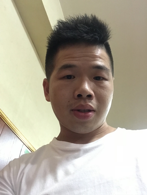 爱请简单点的第一张照片--荆州相亲服务中心