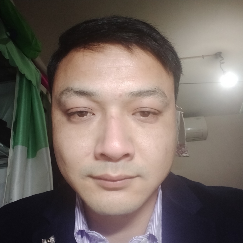 诸先生的第一张照片--荆州相亲服务中心