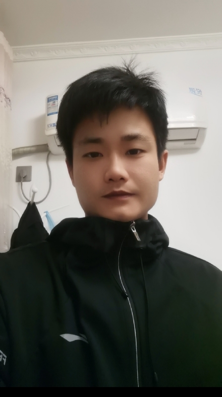 Mr丶Cui的第二张照片--荆州相亲服务中心