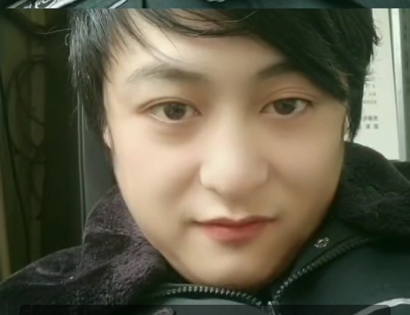 小玮的第一张照片--荆州相亲服务中心