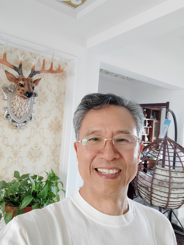 坐看云起时的第一张照片--荆州相亲服务中心