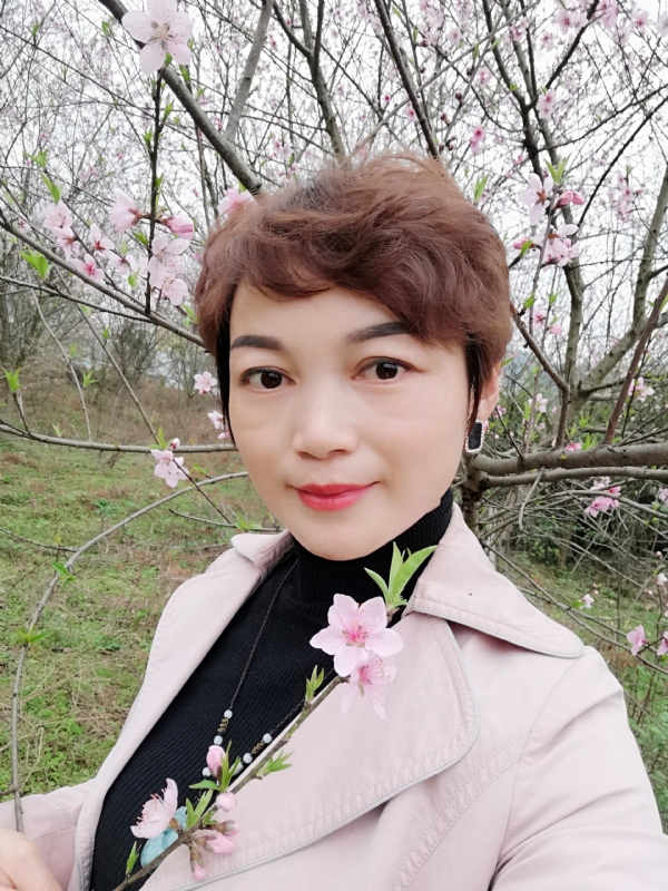 转角遇到你的第一张照片--荆州相亲服务中心