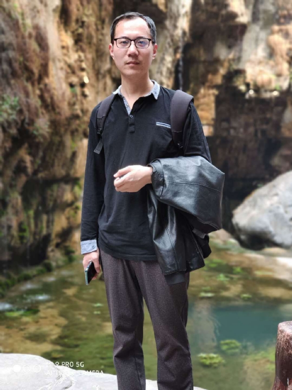 追日的第一张照片--荆州相亲服务中心
