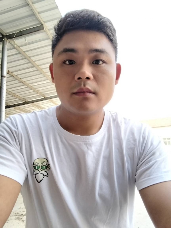 高大威武的第一张照片--荆州相亲服务中心