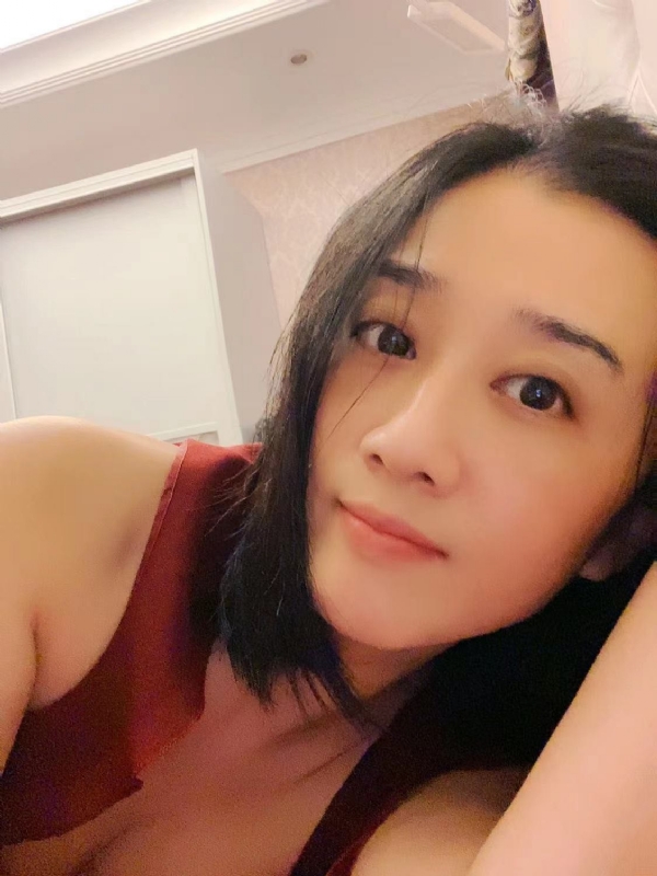 HongYu的第一张照片--荆州相亲服务中心