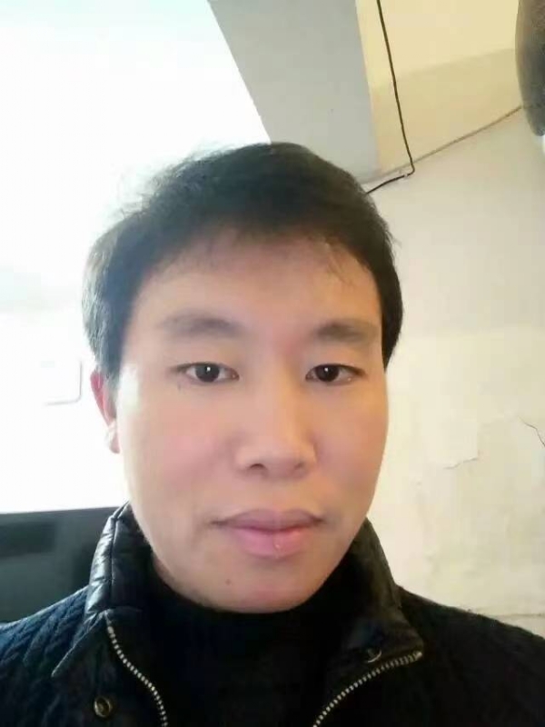 擎天柱的第三张照片--荆州相亲服务中心