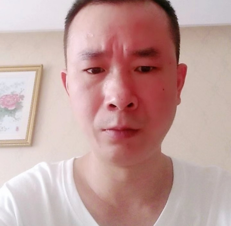 自由飞翔的第三张照片--荆州相亲服务中心