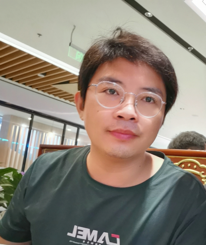 陆迅的第三张照片--荆州相亲服务中心