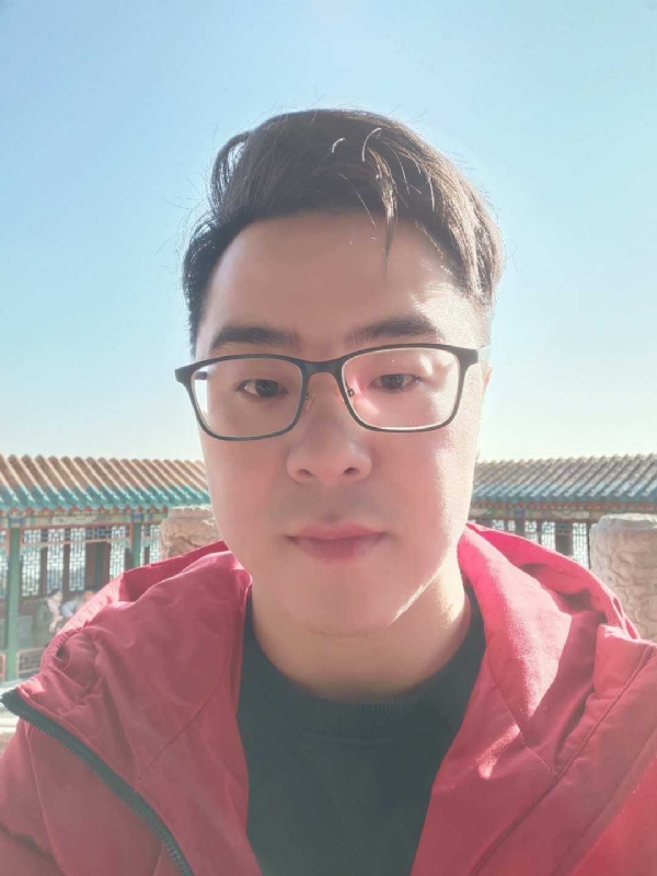 不爱吃竹子的小熊的第一张照片--荆州相亲服务中心