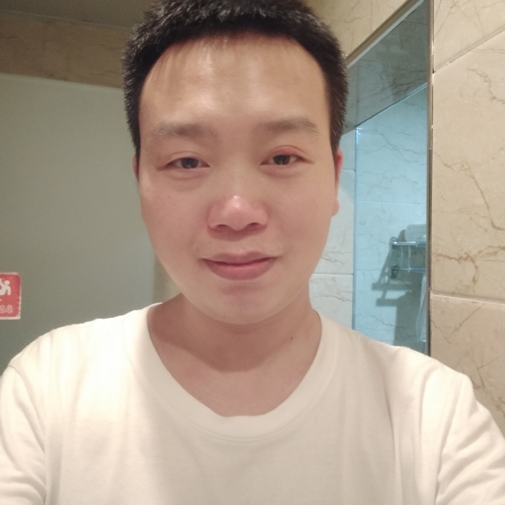 杯中酒的第一张照片--荆州相亲服务中心