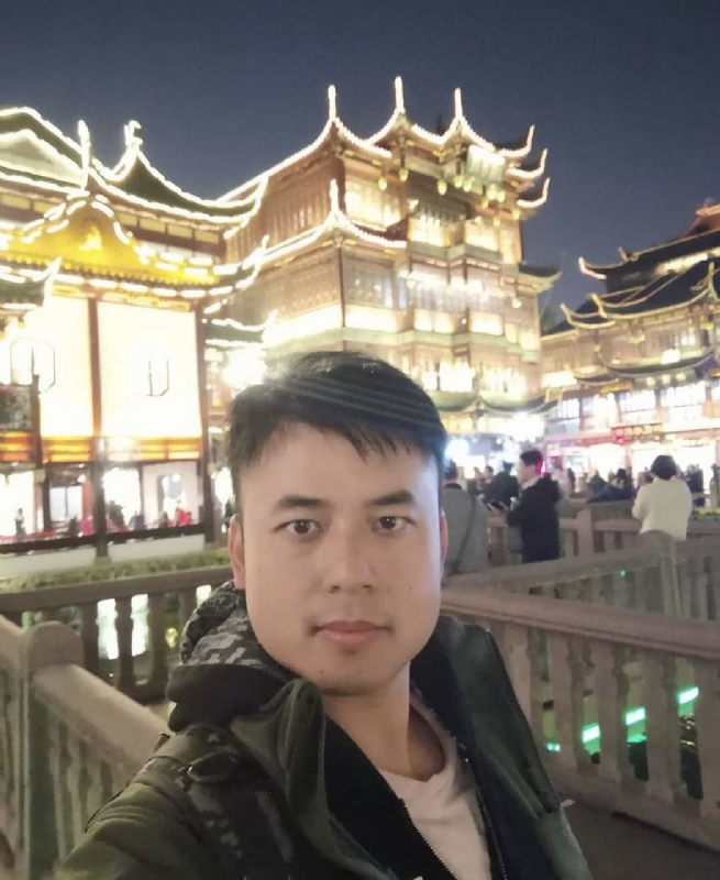 何先生he的第一张照片--荆州相亲服务中心