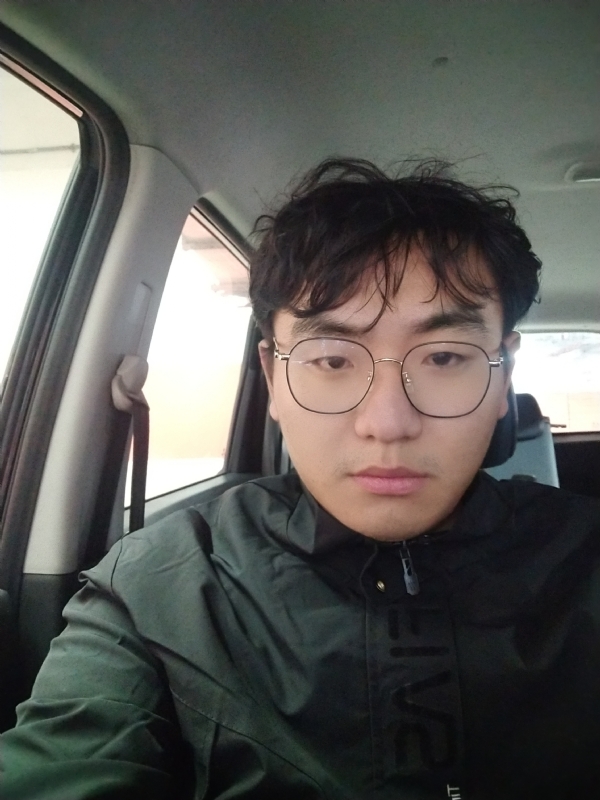 云淡风轻的第一张照片--荆州相亲服务中心