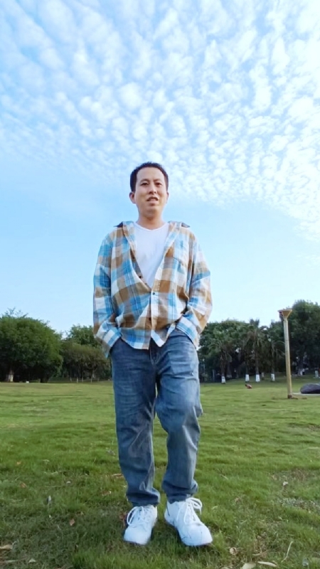 曹先生的第一张照片--荆州相亲服务中心