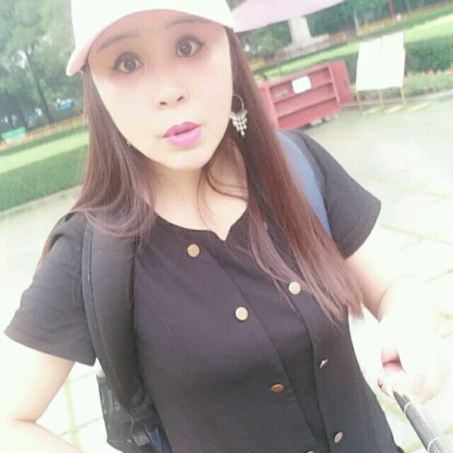 追光的第一张照片--荆州相亲服务中心