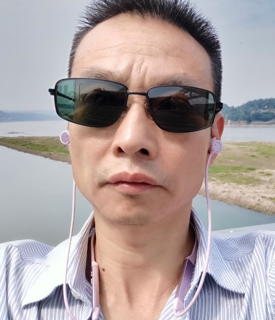 猪哥哥的第二张照片--荆州相亲服务中心