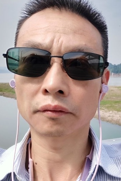 猪哥哥的第三张照片--荆州相亲服务中心