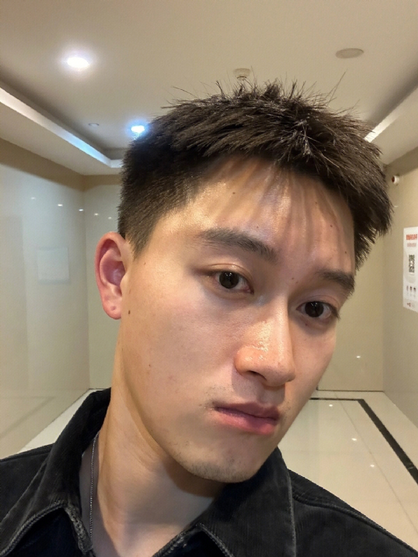 月光之下的第一张照片--荆州相亲服务中心