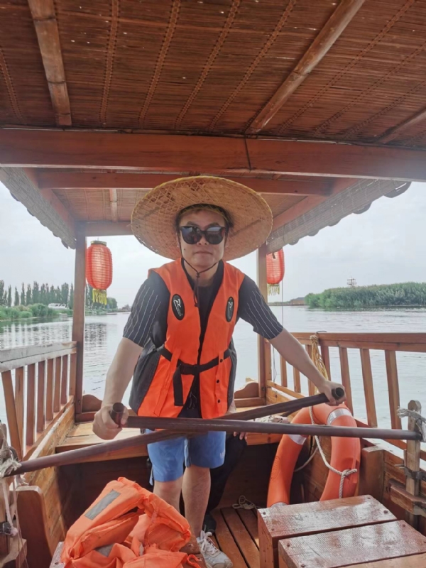 小龙虾的第二张照片--荆州相亲服务中心