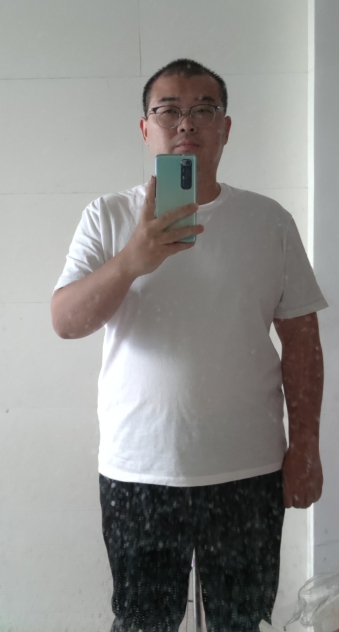 佛系胖子的第一张照片--荆州相亲服务中心