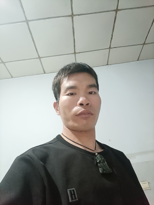 小松(11)的第一张照片--荆州相亲服务中心