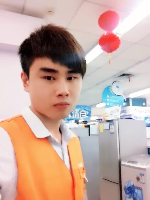 罗自强的第一张照片--荆州相亲服务中心