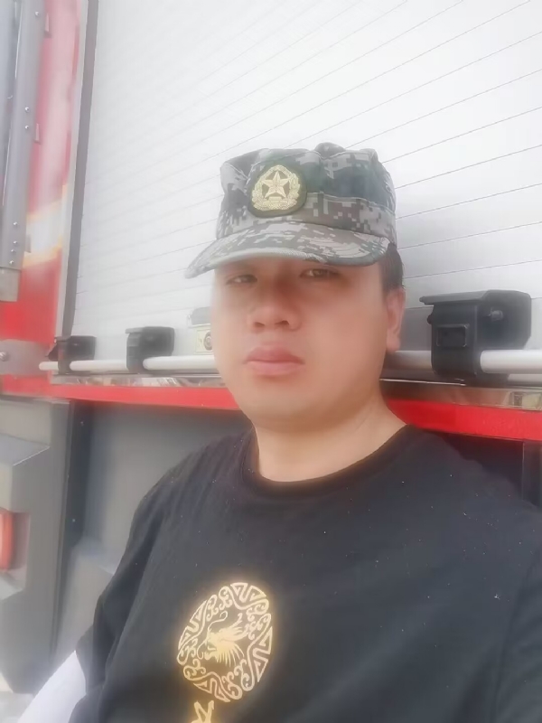 阿萨大大的第一张照片--荆州相亲服务中心