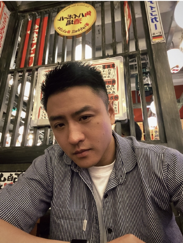 伴你长按的第一张照片--荆州相亲服务中心