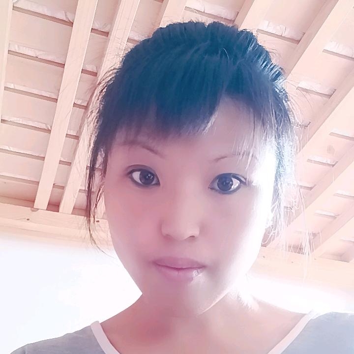 Lily的第一张照片--荆州相亲服务中心