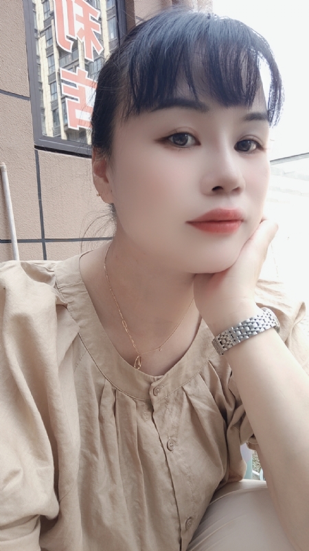 余生请多指教的第一张照片--荆州相亲服务中心