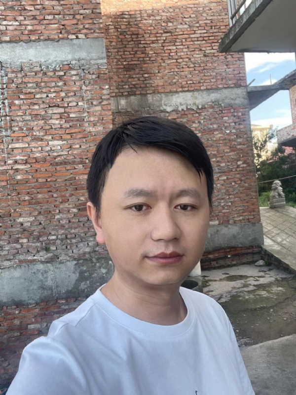 行人的第二张照片--荆州相亲服务中心