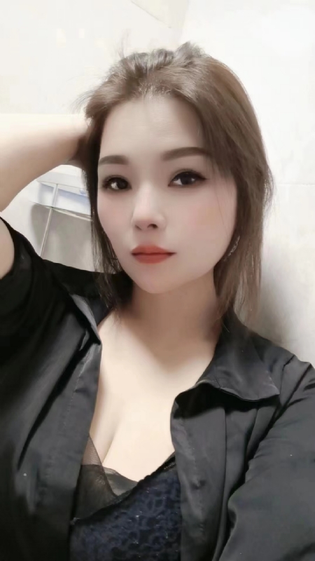 爱笑的女孩的第一张照片--荆州相亲服务中心