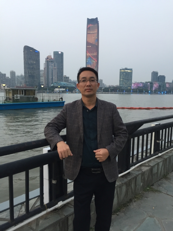 风月无边的第一张照片--荆州相亲服务中心