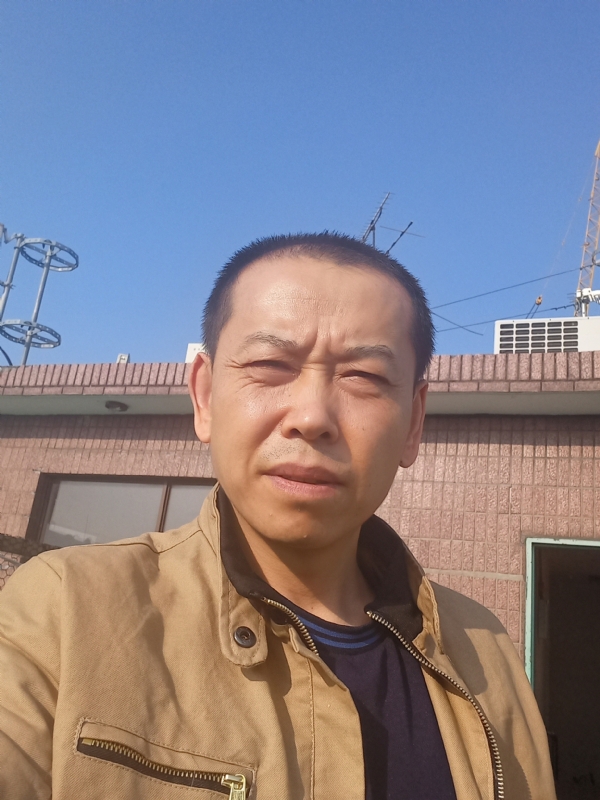 红尘逐浪的第一张照片--荆州相亲服务中心