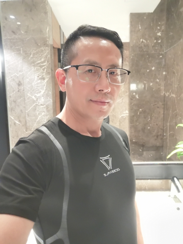 燕青的第一张照片--荆州相亲服务中心