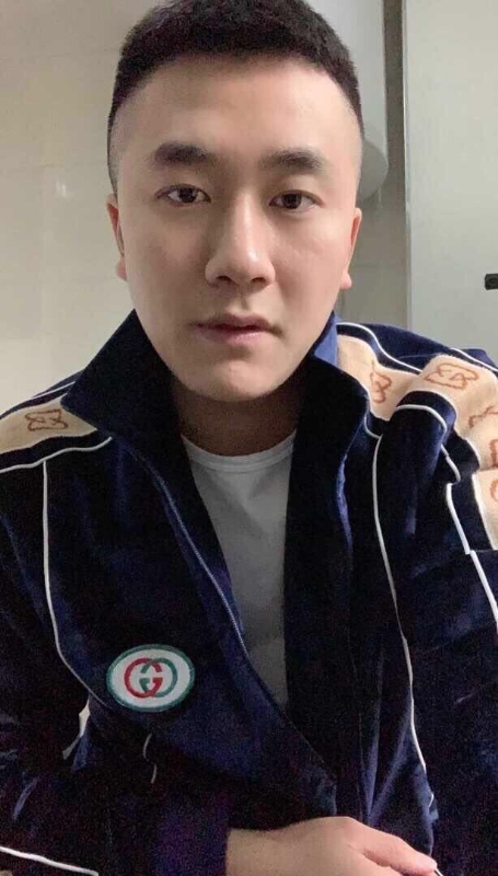 凌毅的第一张照片--荆州相亲服务中心
