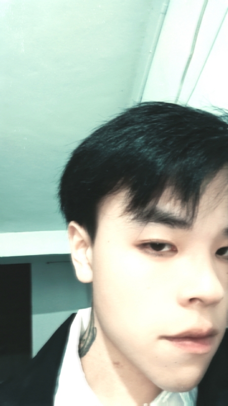 余温的第一张照片--荆州相亲服务中心
