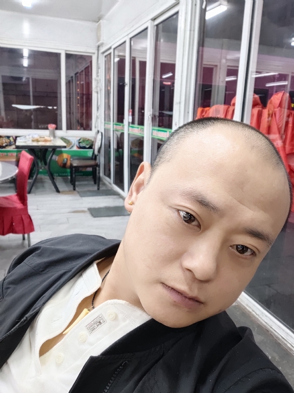 大连相亲的第一张照片--荆州相亲服务中心