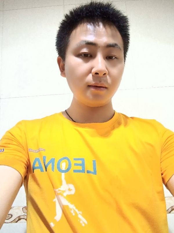 开心就好的第四张照片--荆州相亲服务中心