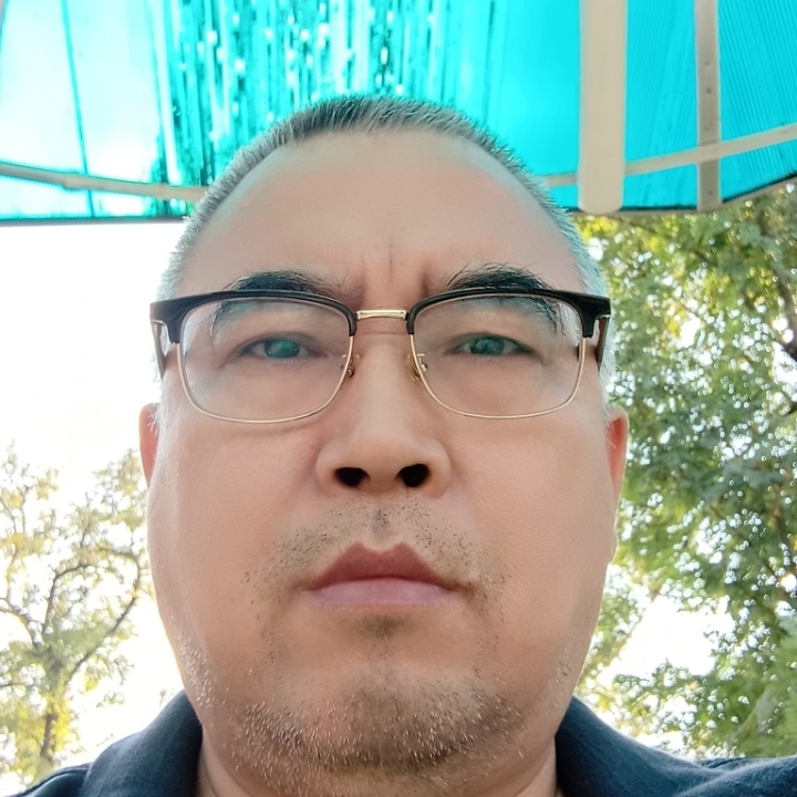 绿萝的第一张照片--荆州相亲服务中心