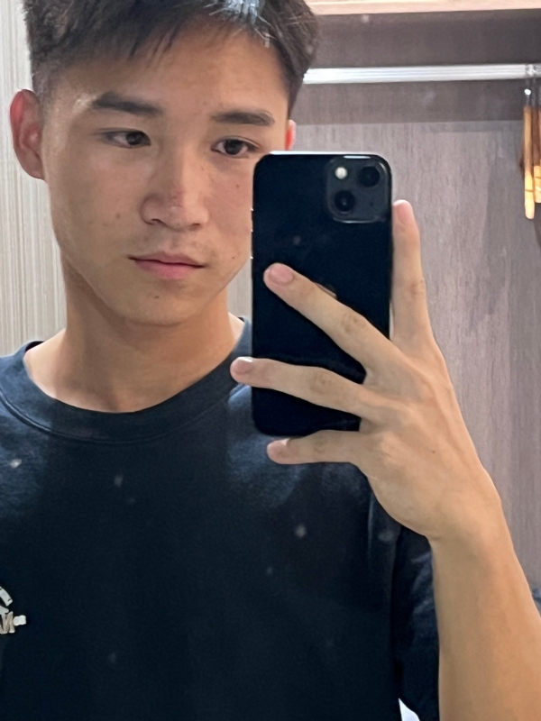 画家的第二张照片--荆州相亲服务中心