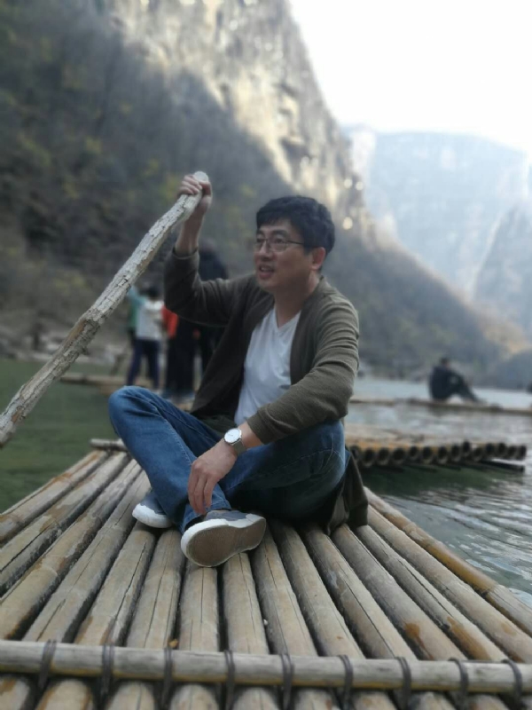 风被吹走了的第一张照片--荆州相亲服务中心