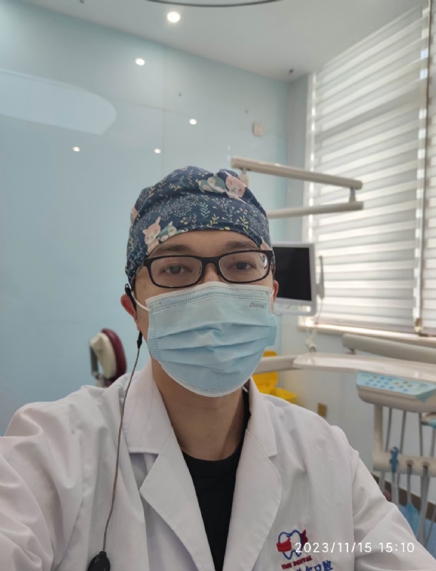 喀什相亲的第二张照片--荆州相亲服务中心