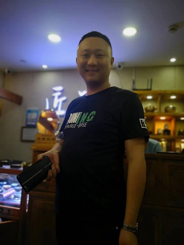 善良遇见美好的第一张照片--荆州相亲服务中心
