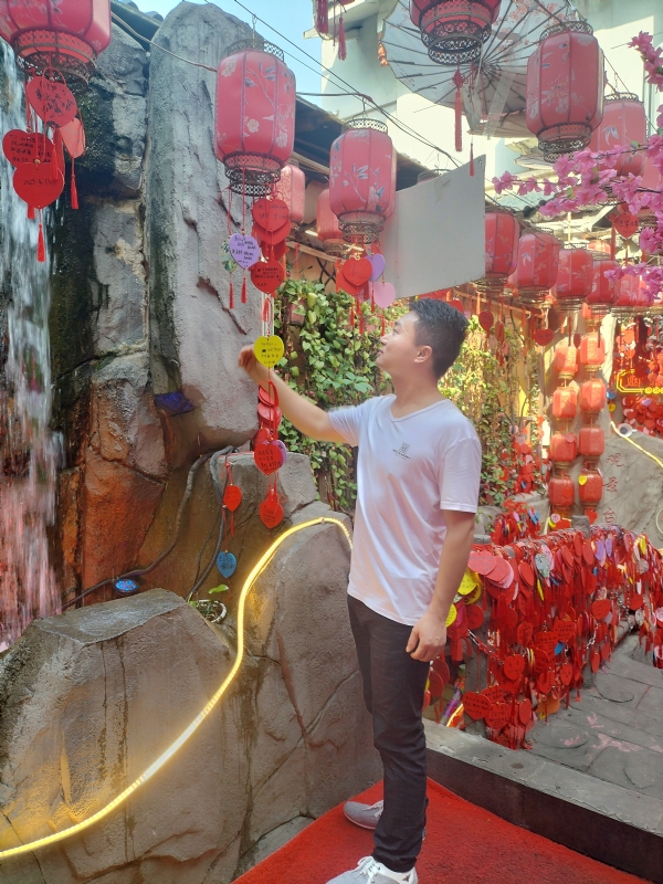 时间不语的第一张照片--荆州相亲服务中心