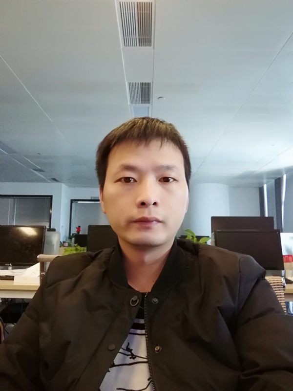 刘堃的第一张照片--荆州相亲服务中心