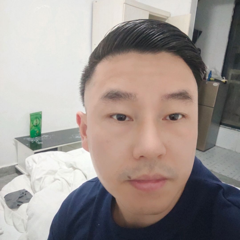 Poluk秦的第一张照片--荆州相亲服务中心