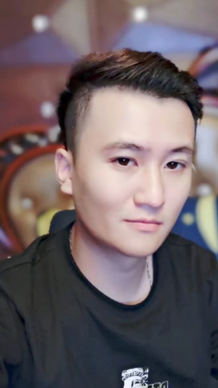 ToTheMoon的第一张照片--荆州相亲服务中心