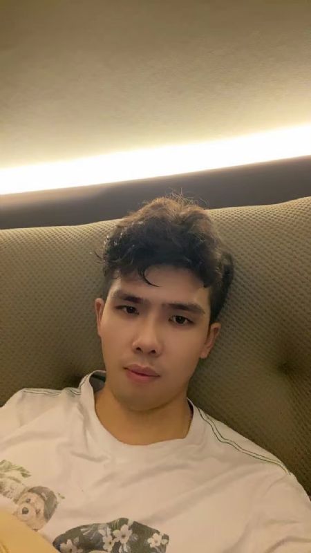 阿龙设计师的第一张照片--荆州相亲服务中心