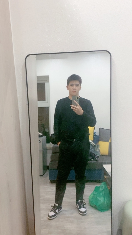 阿龙设计师的第二张照片--荆州相亲服务中心