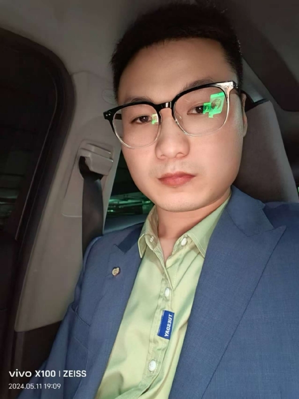 东东的第二张照片--荆州相亲服务中心